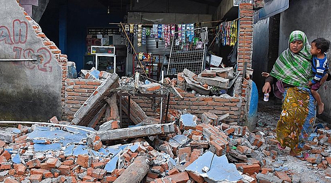 Endonezya'da korkutan deprem