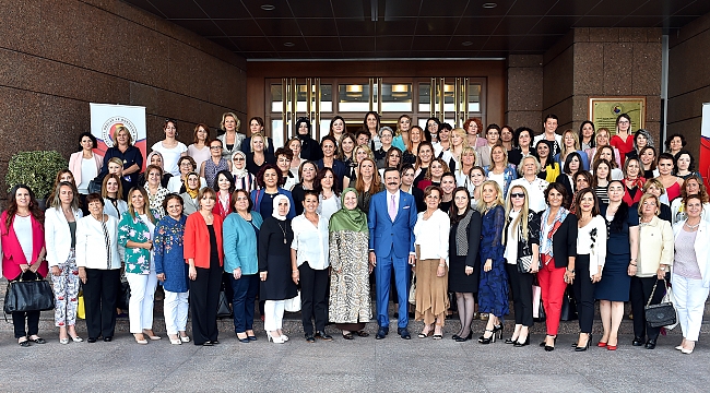 Kadın girişimcilerden Bakan Pekcan’a ziyaret