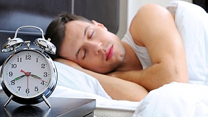 Kalitesiz uyku vücuttaki tüm dengeyi bozuyor
