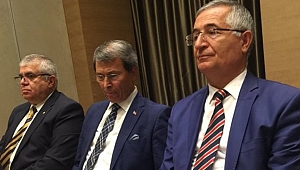 Kurucu üyeler istifa etti