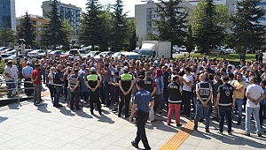 “Mağduruz, tezgah kurmuyoruz!”