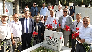 Protokolden şehitlik ve kabir ziyaretleri