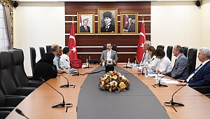 Aksoy 436 vatandaşla görüştü