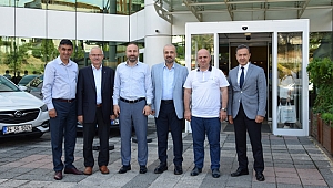 Başkanlar Konak Hastanesi’nin misafiri oldu