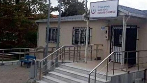 Doktora baltalı saldırı