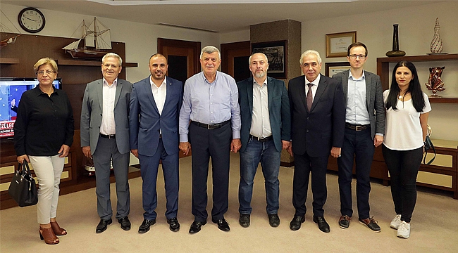 “Geleceğe kılavuz bir gençlik yetiştiriyoruz’’