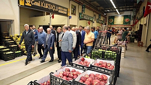 Karaosmanoğlu, bereket duasına katıldı