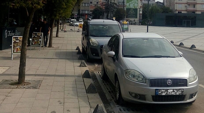 Kent meydanında araç parkı yasaklanıyor