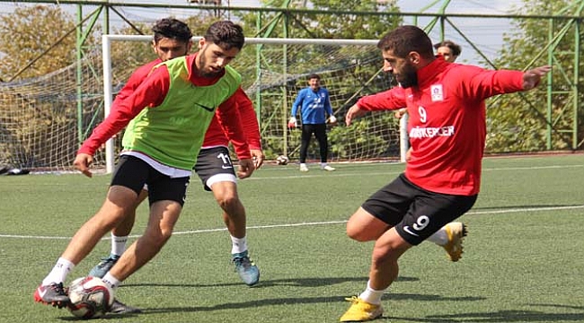 Menekşe’de maç gibi idman!