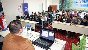 Stajyer öğrencilere oryantasyon eğitimi