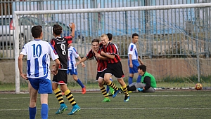 U-17 Ligi Gebze’de 2 fireyle başladı!