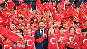 Vali Aksoy, “Erdemli insanlar kazandıracağız”