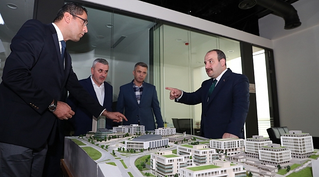 Varank’tan Bilişim Vadisi’ne sürpriz ziyaret