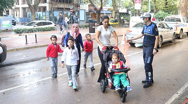 Zabıtadan okul önlerine güvenlik önlemi