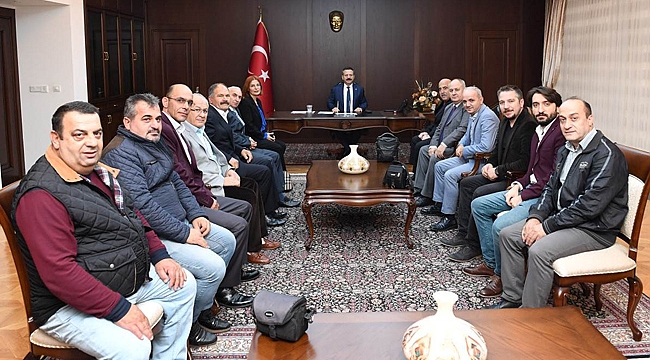Artvinliler Vali Aksoy’a gitti