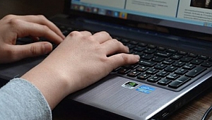 Çocuklara bilgisayar eğitimi mümkün