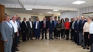 Esnaf odalarından Özak’a ziyaret