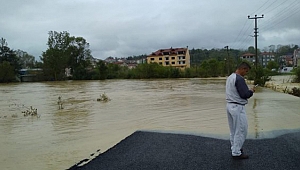 Kandıra sele teslim oldu