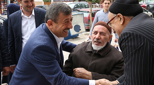 Karabacak Osmangazi esnafını ziyaret etti