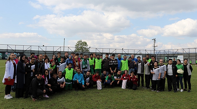 Özel öğrenciler Kocaelispor idmanında