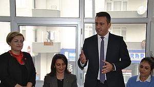 Törk, “Zaferi kadınlarla birlikte kazanacağız”