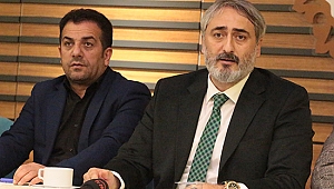 Adayım diye ortaya çıkmam