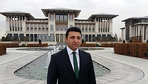 AK Parti'de beklenmedik istifa!