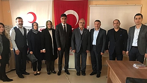Akbulut’tan Kızılay’a ziyaret
