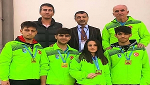 Darıcalı karateciler Rize’de esti