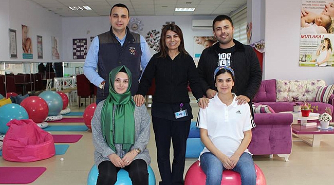 Gebelik sürecinde babanın desteği anlatıldı