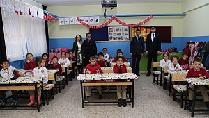 KO-MEK, “vefası” ile okul sıralarına dokundu