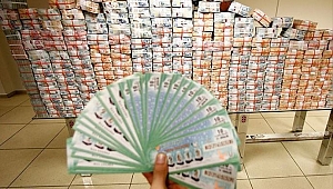 Milli Piyangonun büyük ikramiyesi 70 milyon lira