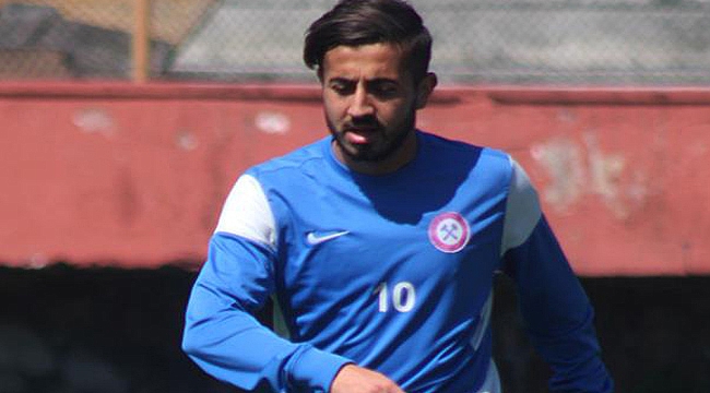 Parasızlık futbolcu sattırdı