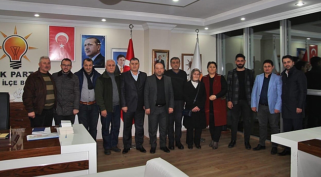 AK Parti Çayırova’da yönetim belirlendi