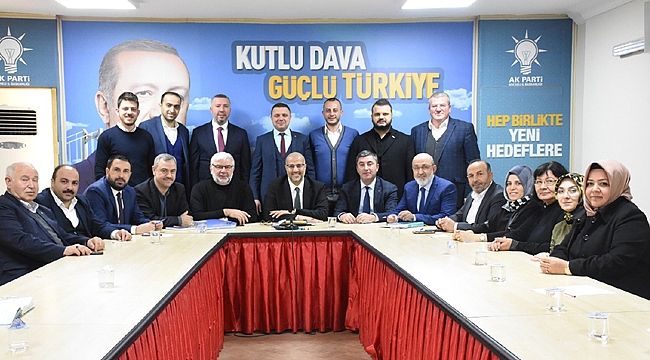 AK Parti SKM'de görevler belirlendi