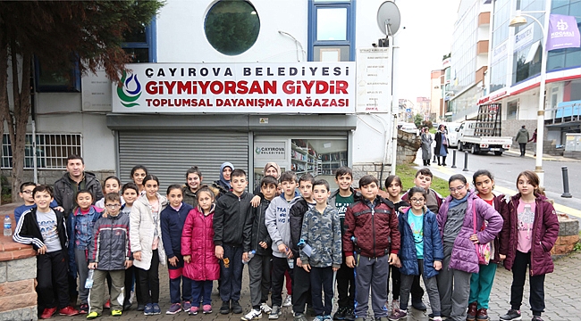 ‘Giymiyorsan Giydir’e destek büyüyor