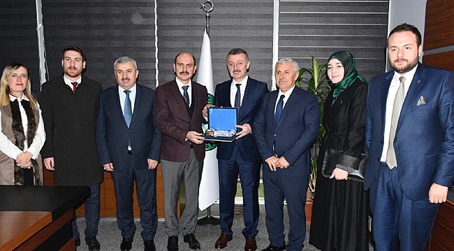 “Halkımızın önceliği bizim de önceliğimizdir”