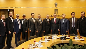 “İnsanımızla birlikte alın teri dökeceğiz”