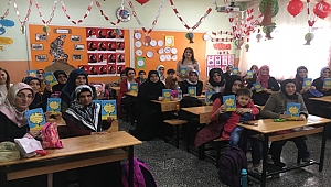 Mehmet Akif’ten ‘Veliler Okuyor’ projesi