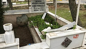 Penbegüllü’nün mezarına çirkin saldırı