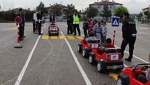Trafiko'yla güvenliği öğreniyorlar