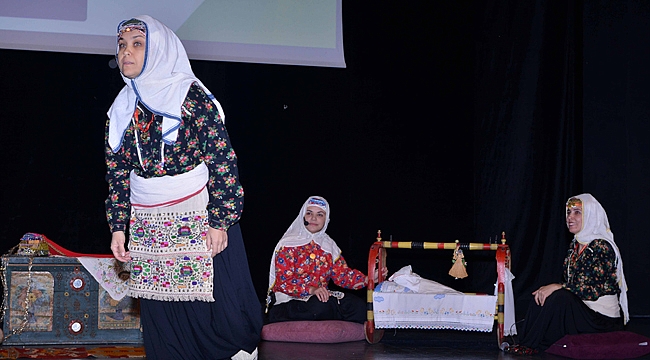 Yerli Malı Haftası'nda masallar dinlediler