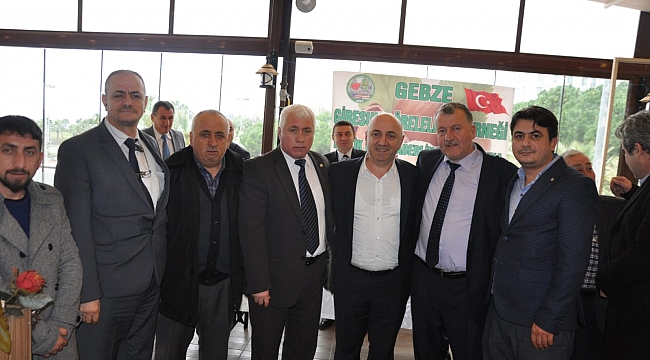 Bıyık, derneklere konuk oldu