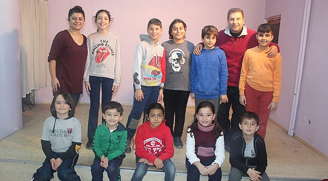 Çocuklar 27 Mart’a hazırlanıyor