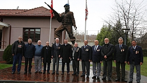 “Gazilerimiz yaşayan abidelerimizdir”