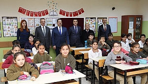 Güler ve Köşker öğrencilerle buluştu