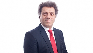 Hakan Höbek kaza geçirdi
