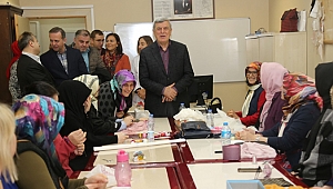 “KO-MEK, kursiyerleriyle büyük bir aile oldu”