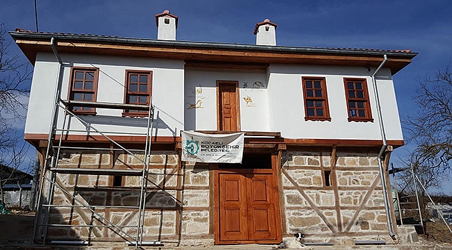Tarihi konağın dış cephesi tamamlandı
