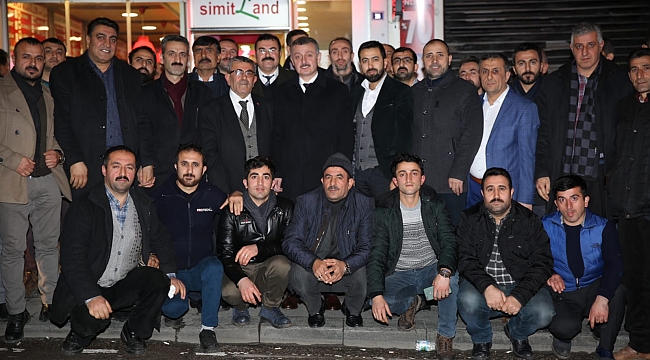 “Tepeden bakan belediyecilik yapmadık”